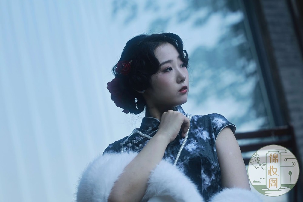 开封万岁山旗袍拍摄