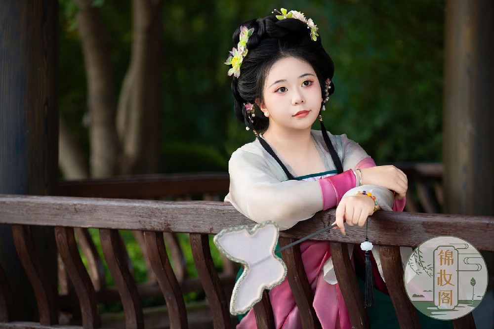 开封半亩园唐制汉服拍摄